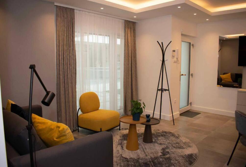 Luxury Cozy 2 Bdr Downtown Apt.3 ブダペスト エクステリア 写真